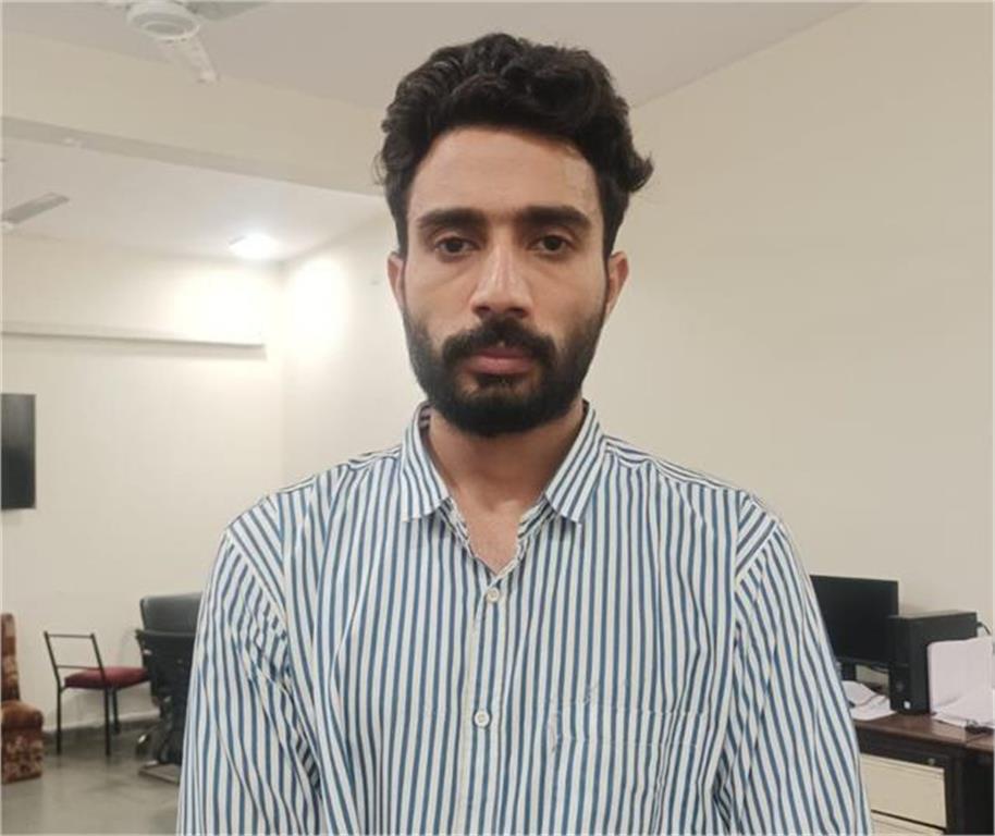 भोपाल क्राइम ब्रांच की बड़ी कार्रवाई, क्लब पार्टियों में युवाओं को नशे के दलदल में धकेलने वाले दो आरोपी गिरफ्तार