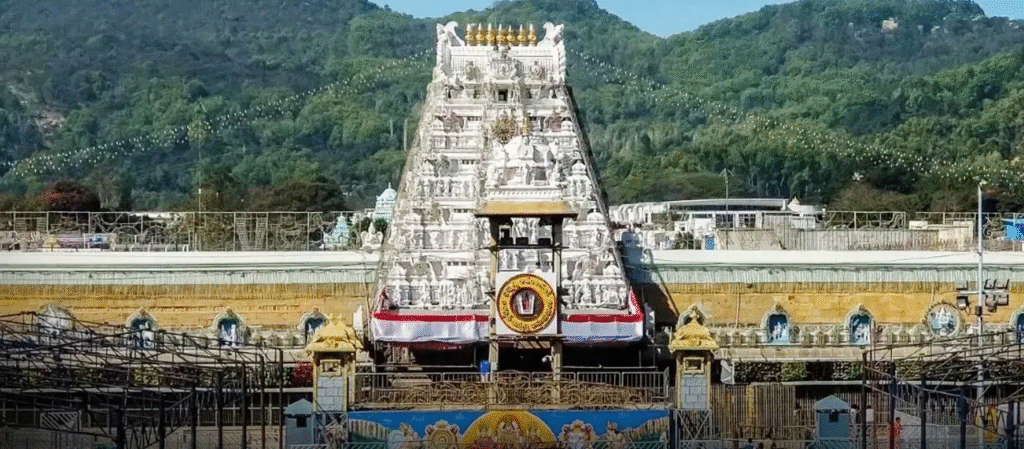 भीड़ नियंत्रण से लेकर सुरक्षा तक, भगवान के दर्शन को आसान करेगा AI! तिरुमाला में देश का पहला AI संचालित कंट्रोल रूम