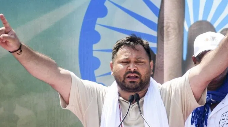 राहुल गांधी का तंज: ‘वोट के लिए मोदी कुछ भी कर सकते हैं’, यमुना का उदाहरण देते हुए मुजफ्फरपुर रैली में साधा निशाना