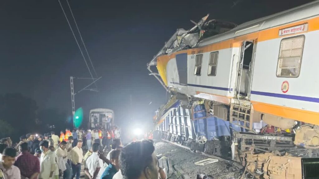 बिलासपुर ट्रेन हादसे की दर्दनाक दास्तां: ढाई साल के ढाई साल के बच्चे के सिर से उठा माता-पिता का साया, कहीं पिता ने खोया बेटा