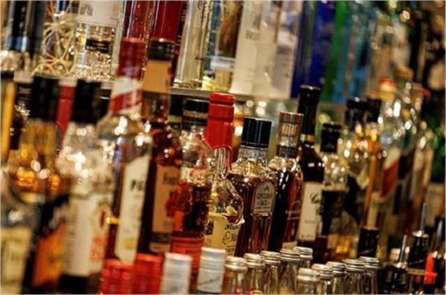 पंजाब के इस जिले में शराब के ठेके हुए बंद, जानें क्यों…
