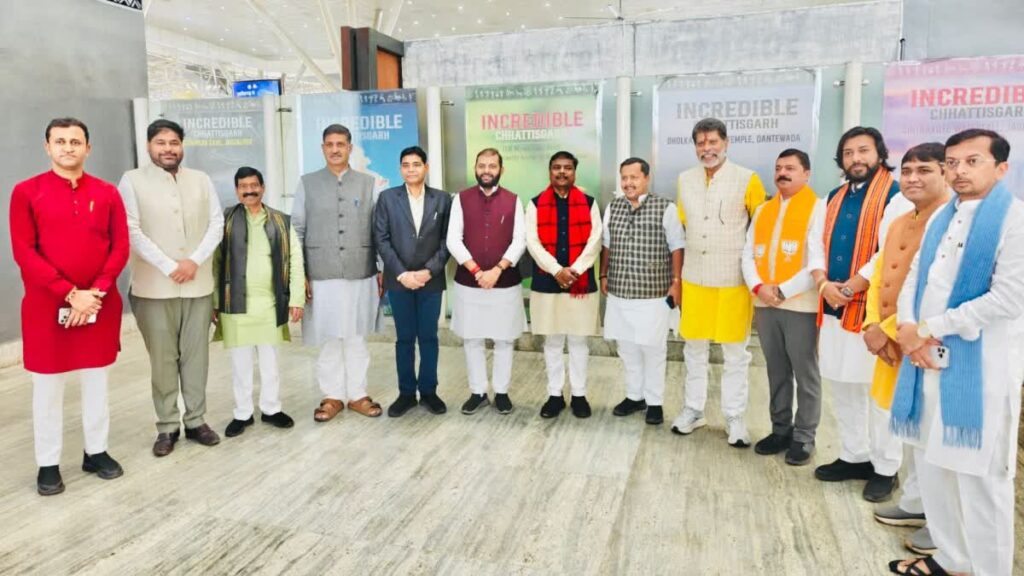 बिहार जीत के बाद छत्तीसगढ़ पहुंचे नितिन नबीन का स्वागत, कहा- जिला अध्यक्षों की लिस्ट पर बनेगी रणनीति