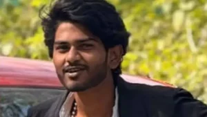 पिता-माता बने हत्यारे! प्रेम विवाह से गुस्साए प्रेमिका के माता-पिता ने बीटेक छात्र को घर बुलाकर मार डाला, पुलिस ने किया मामला दर्ज