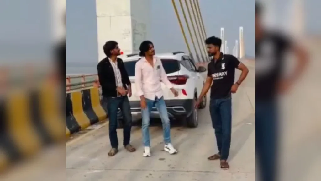 रीलबाजी ने पहुंचाया सलाखों के पीछे: प्रयागराज में माफिया राज का गुणगान करने वाले 4 रईसजादों पर पुलिस का बड़ा एक्शन