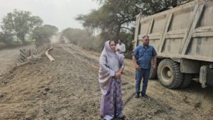 पंधाना विधायक छाया मोरे ने किया खंडवा-डुल्हार सड़क का निरीक्षण, 45 करोड़ की लागत से हो रहा निर्माण