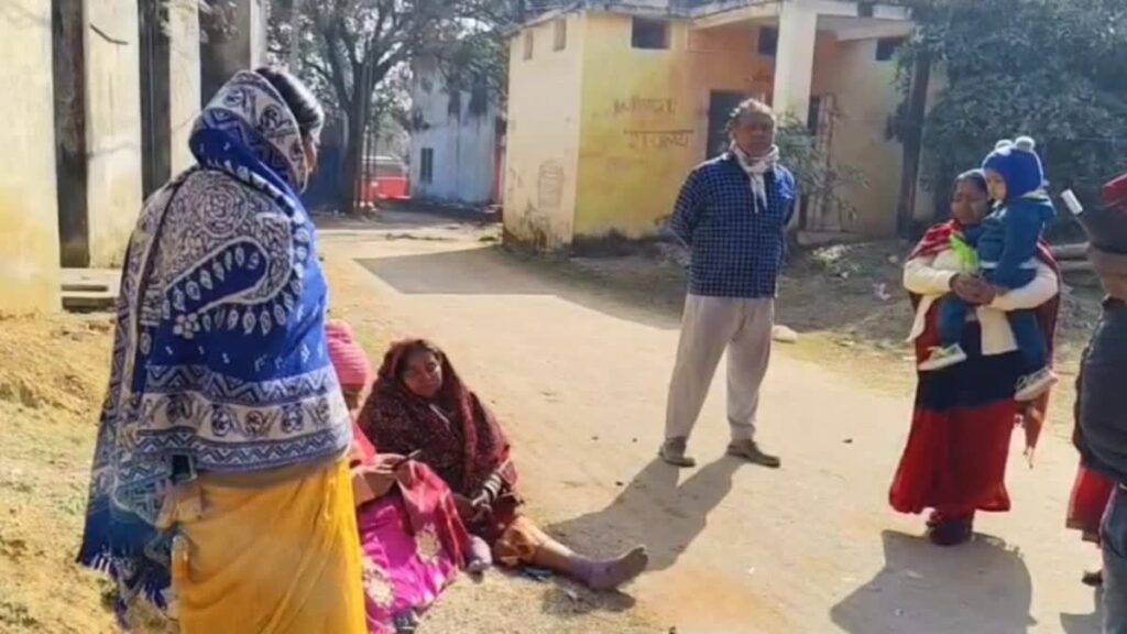 कोडरमा में दम घुटने से दंपती की मौत, रात में ठंड से बचने के लिए बोरसी जलाकर सोए थे