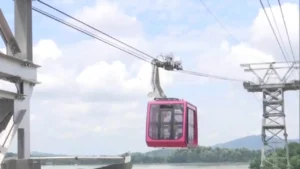 Kamakhya Temple Ropeway: रेलवे स्टेशन से सीधे मंदिर पहुंचाएगा आधुनिक रोपवे, ट्रैफिक जाम से मिलेगी मुक्ति; जानें पूरी योजना
