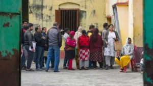 डिजिटल डकैती: 1500 की आबादी वाले गांव में 27,000 बर्थ सर्टिफिकेट, सिस्टम देख अधिकारी भी दंग।