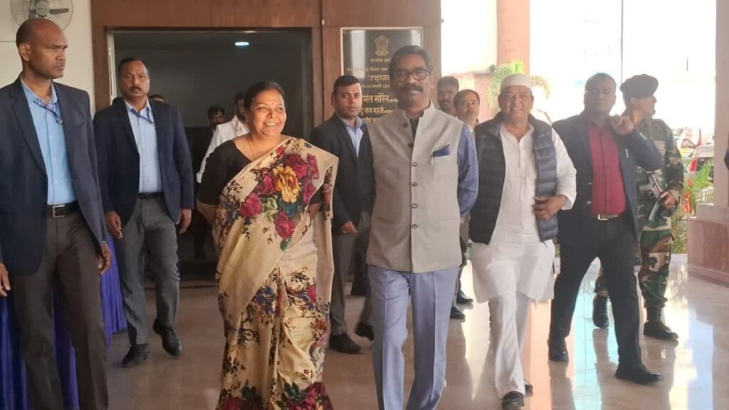 Jharkhand Politics News: “विपक्ष को दिखाई देना बंद हो गया है”, सीएम हेमंत सोरेन का बड़ा बयान; झारखंड की सियासत में मचा बवाल