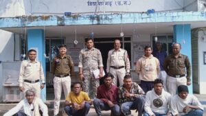 Raigarh Police Mega Drive: रायगढ़ पुलिस का 48 घंटे का महा-अभियान, 214 फरार वारंटी गिरफ्तार; अपराधियों में मचा हड़कंप