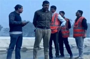 Yamunanagar Suicide News: यमुनानगर में कोर्ट के नोटिस से परेशान शख्स ने की आत्महत्या, मरने से पहले पत्नी को किया था वीडियो कॉल