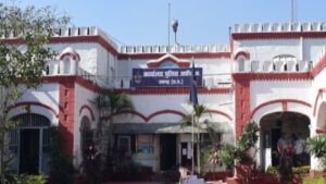 Raigarh Crime News: रायगढ़ में नाबालिग से छेड़छाड़ करने वाला मनचला गिरफ्तार, स्कूटी से जाते समय की थी गंदी हरकत