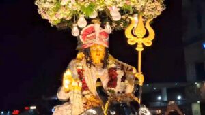 Mahashivratri 2026: दूल्हा बनकर निकले पातालेश्वर महादेव, माता पार्वती संग रचाया ब्याह; बारात में जमकर नाचे भूत-प्रेत