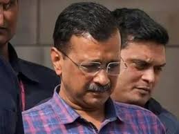 Arvind Kejriwal Liquor Case: शराब केस में बरी होने पर भावुक हुए केजरीवाल, मनीष सिसोदिया के गले लगकर रोए