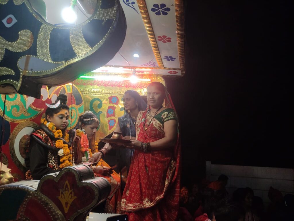 पदम नगर के प्राचीन पद्मेश्वर महादेव मंदिर में महाशिवरात्रि महोत्सव की धूम: भक्ति और उल्लास का संगम