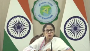 Mamata Banerjee vs EC: “चुनाव आयोग की हिम्मत कैसे हुई?” सुप्रीम कोर्ट के नियमों के उल्लंघन पर भड़कीं सीएम ममता बनर्जी