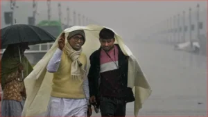 Delhi Weather Update: दिल्ली में बारिश के आसार, राजस्थान में गर्मी; जानें यूपी-बिहार के मौसम का हाल