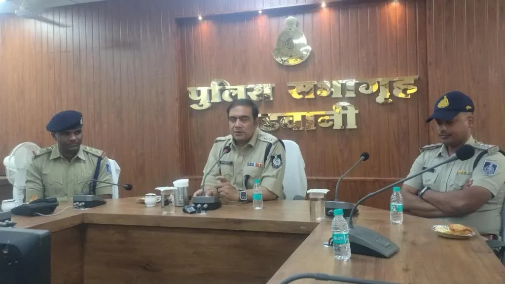 बड़वानी को मिला ‘3D’ फेम नया कप्तान; IPS पद्म विलोचन शुक्ला संभालेंगे कमान, अवैध हथियारों और चोरी पर रहेगा कड़ा प्रहार