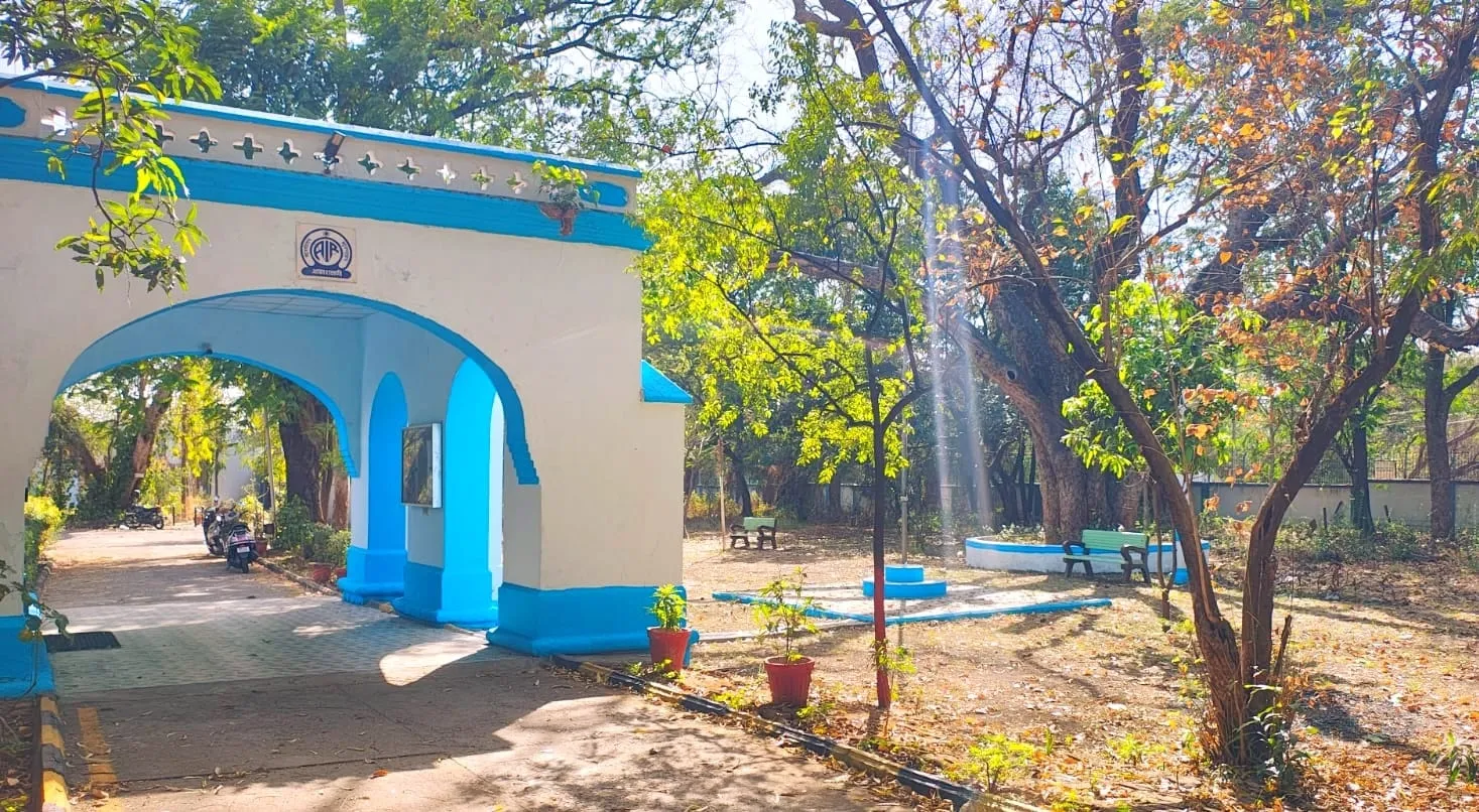 आकाशवाणी इंदौर में गूंजेगी निमाड़ की बोली: 17 मार्च को ‘विक्रमोत्सव 2026’ में खंडवा की बेटी पूर्णिमा चतुर्वेदी देंगी प्रस्तुति