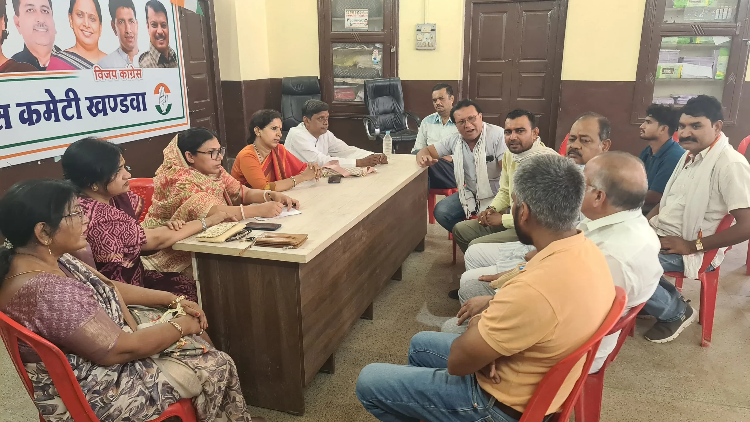 5 अप्रैल को आएगी ‘इंदिरा ज्योति यात्रा’, कांग्रेस के सम्यक अभियान ने गांधी भवन में की बैठक