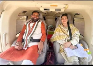 आसमान से महिला दिवस की बधाई! हेलीकॉप्टर में CM नायब सैनी ने श्रुति चौधरी के साथ शेयर की खास फोटो; इंटरनेट पर वायरल हुआ ‘अनोखा’ अंदाज