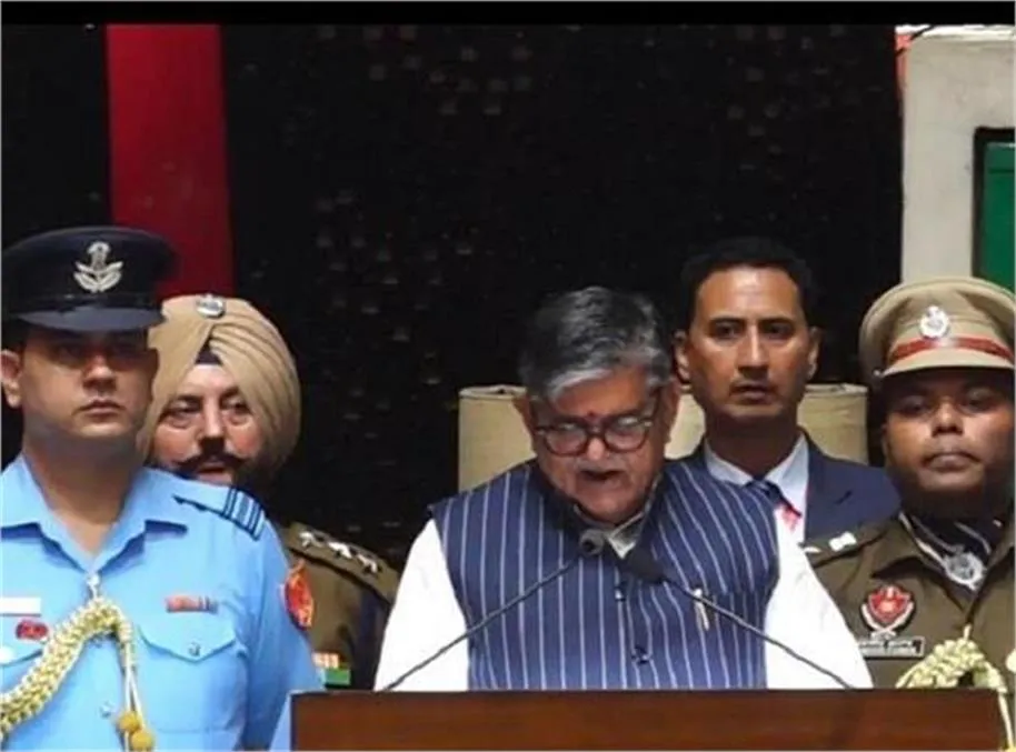 बड़ी साजिश नाकाम! लॉरेंस बिश्नोई गैंग के निशाने पर था एमपी का यह बड़ा व्यापारी, 10 करोड़ न देने पर पेट्रोल बम से हमले की थी तैयारी