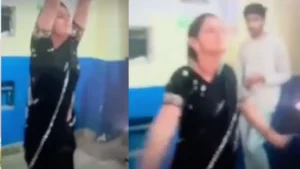 Strange Police Case: पुलिस स्टेशन में महिला का ‘शक्ति प्रदर्शन’! चालान कटते ही देवी का रूप, पुलिस ने 50 रुपये देकर पीछा छुड़ाया