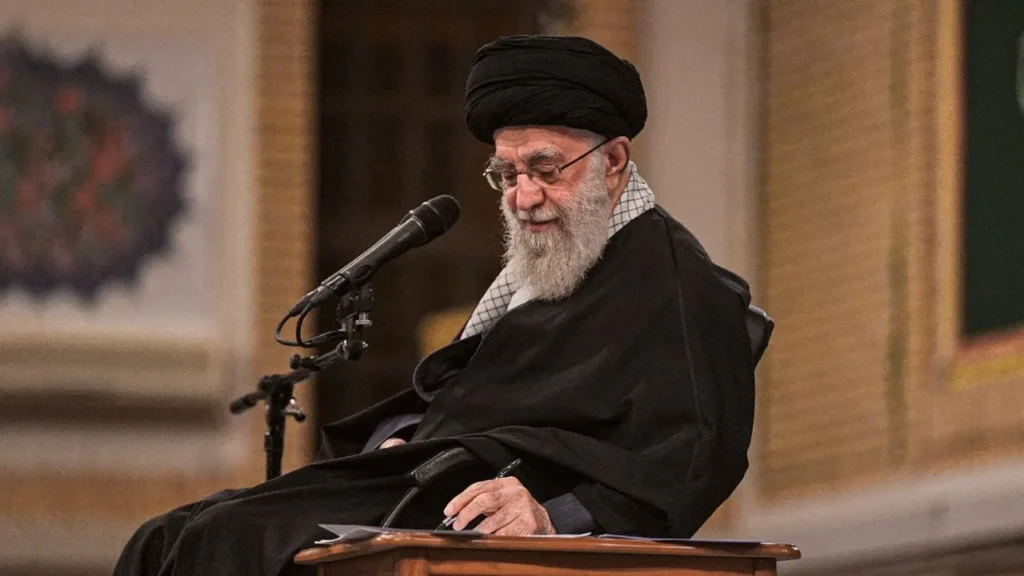 Ali Khamenei Net Worth: अपने पीछे कितनी संपत्ति छोड़ गए ईरान के सुप्रीम लीडर खामेनेई, अब कौन होगा इसका वारिस?