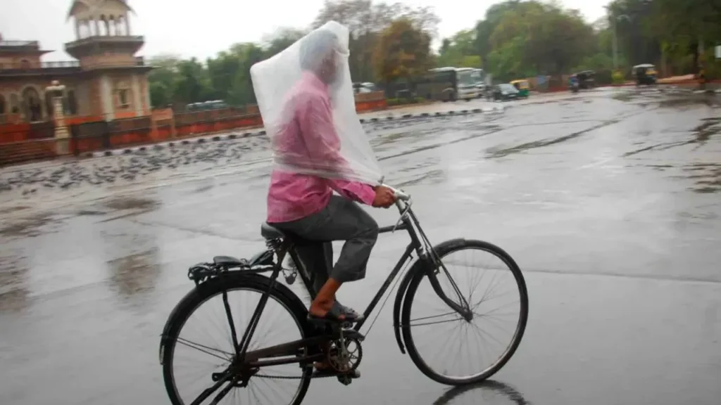 Weather Update: मार्च के अंत में बारिश का IMD अलर्ट, 4 राज्यों में बदलेगा मौसम