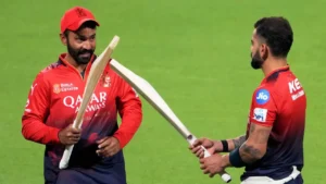 IPL 2026 से पहले RCB के घर गूंजी किलकारी! दिनेश कार्तिक के घर आई नन्ही परी, तीसरी बार पिता बने दिग्गज; देखें बेबी की पहली झलक