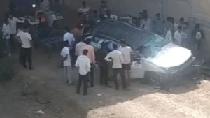 कोटा में दिल्ली-मुंबई एक्सप्रेस-वे पर ‘खूनी’ हादसा! 30 फीट नीचे गिरी फॉर्च्यूनर, पुणे के 3 दोस्तों की मौत; लद्दाख ट्रिप से लौटते समय मातम