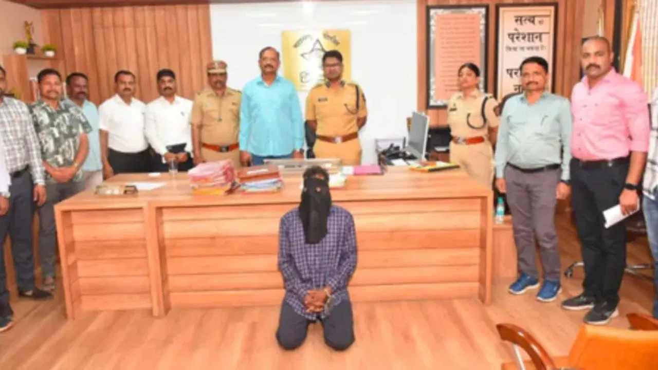 Mumbai Crime: मुंबई में घरेलू विवाद का खूनी अंत, पति ने पत्नी को लोकल ट्रेन के सामने फेंका; आरोपी गिरफ्तार, चेम्बूर-गोवंडी के बीच की घटना