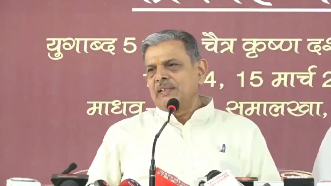 Khamenei Death: खामेनेई के निधन पर क्या बोला RSS? ‘भारत की परंपरा’ का जिक्र कर विरोधियों को दिया जवाब; जानें संघ का पूरा रुख