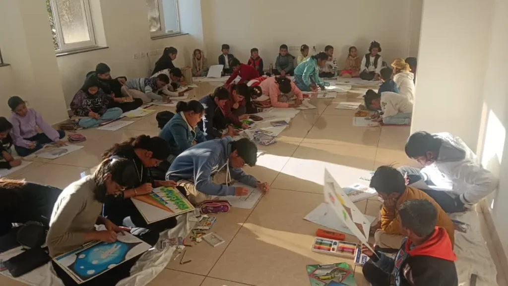 कवर्धा में POCSO एक्ट का उल्टा केस! नाबालिग लड़के से दुराचार के आरोप में महिला गिरफ्तार; इलाके में सनसनी