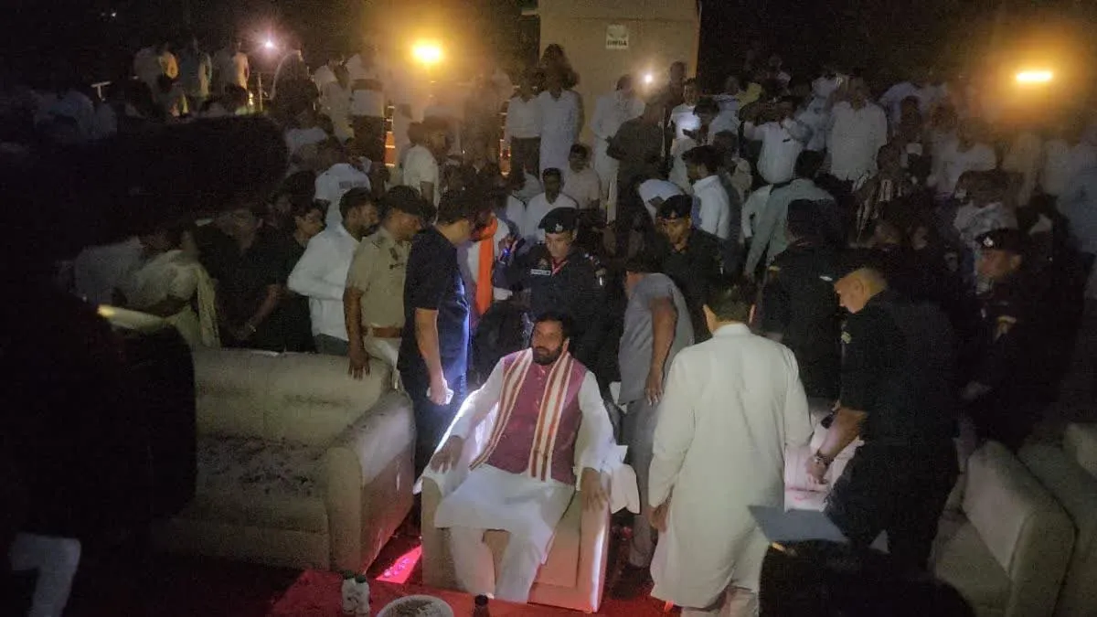 Gurugram News: सीएम नायब सिंह सैनी ने गुरुग्राम को दिया बड़ा तोहफा, आधुनिक लाइट एंड साउंड शो का किया उद्घाटन