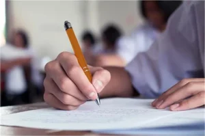 भर्ती या मजाक? 400 अभ्यर्थियों में से केवल 17 ही पार कर पाए परीक्षा की दहलीज, असिस्टेंट प्रोफेसर पद के लिए मची खलबली