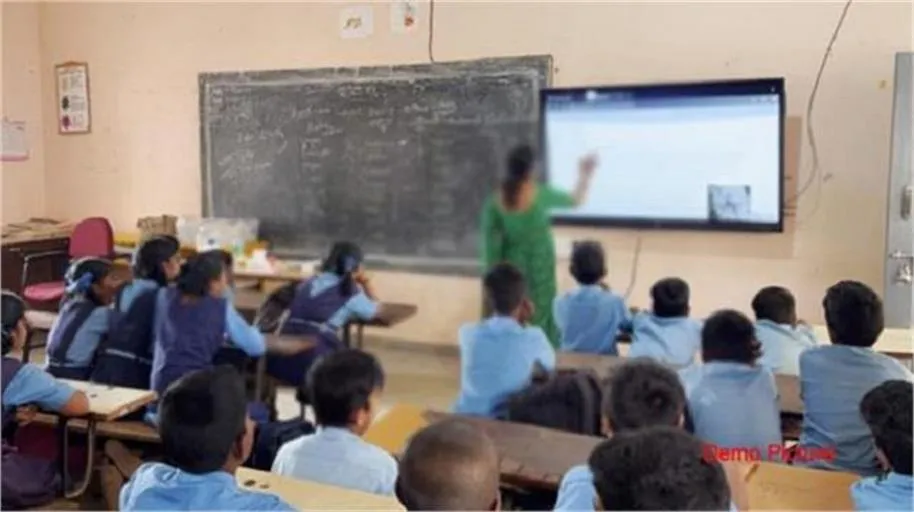 CBSE School New Rules: सीबीएसई स्कूलों में सत्र 2026 से बड़ा बदलाव, विद्यार्थियों के लिए बोर्ड ने उठाया ये अहम कदम