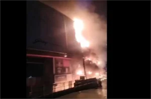 Panipat Mittal Mall Fire: पानीपत के मित्तल मॉल में भीषण आग, बेसमेंट से उठी लपटों ने कई शोरूम को किया राख