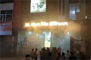 Sirsa News: सिरसा में ट्रैक्टर एजेंसी में लगी भीषण आग, रोडवेज चालकों की बहादुरी से अस्पताल के मरीजों की बची जान