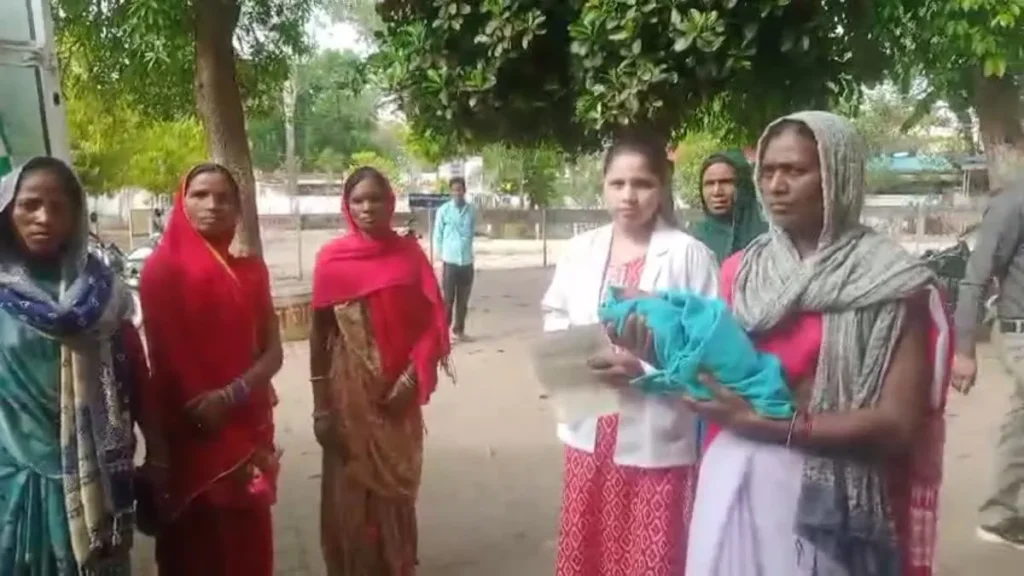 Ranchi LPG Crisis: राजधानी में रसोई गैस के लिए हाहाकार! एजेंसी के बाहर प्रदर्शन और सड़क जाम; प्रशासन अलर्ट