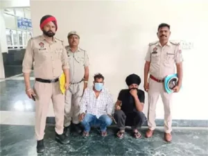 Pathankot Crime: पठानकोट में खाकी पर हमला! पुलिस टीम को बनाया निशाना, हमलावरों की तलाश जारी