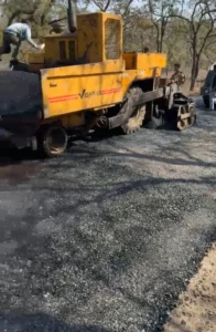 खंडवा: सिद्धवरकुट-बड़वाह मार्ग निर्माण में घटिया सामग्री का आरोप, ग्रामीणों ने कलेक्टर से की शिकायत