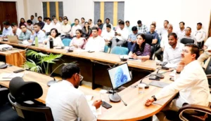 खंडवा: कलेक्टर ऋषभ गुप्ता की समीक्षा बैठक, जल गंगा संवर्धन अभियान की सतत मॉनिटरिंग के निर्देश