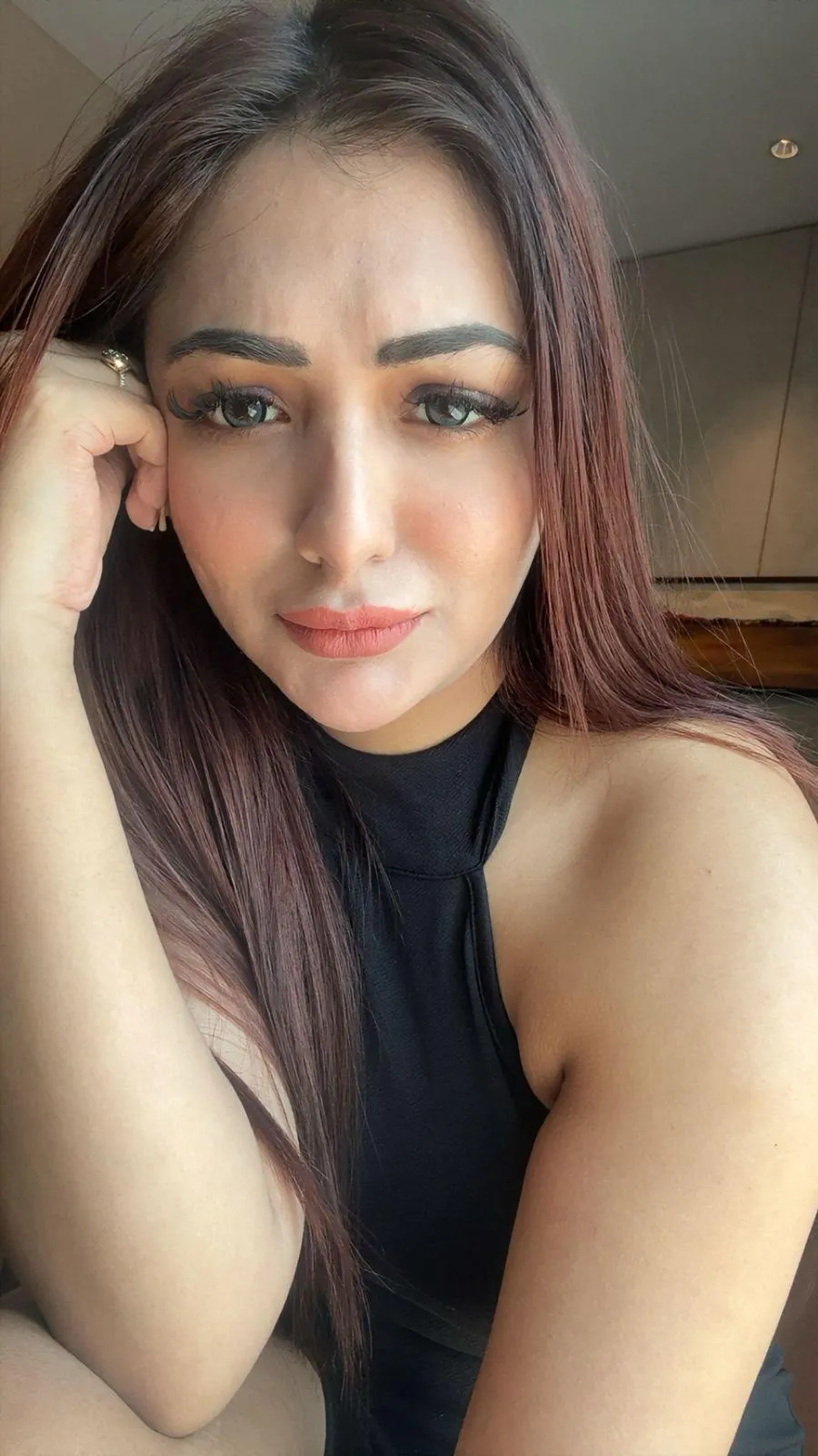 कौन है खुशी मुखर्जी का ‘सीक्रेट फैन’? मिस्ट्री मैन को लेकर चर्चाएं हुईं तेज