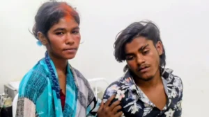 Vaishali News: इंस्टाग्राम पर शुरू हुआ प्यार, बगीचे में पकड़े गए प्रेमी जोड़े की मंदिर में कराई शादी; पति ने पत्नी को अपनाने से किया इनकार