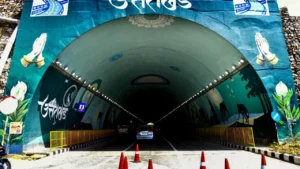 Delhi-Dehradun Expressway vs Old Route: मेरठ, मुजफ्फरनगर और मुरादाबाद वालों के लिए कौन सा रास्ता बेहतर? जानें समय और टोल का अंतर