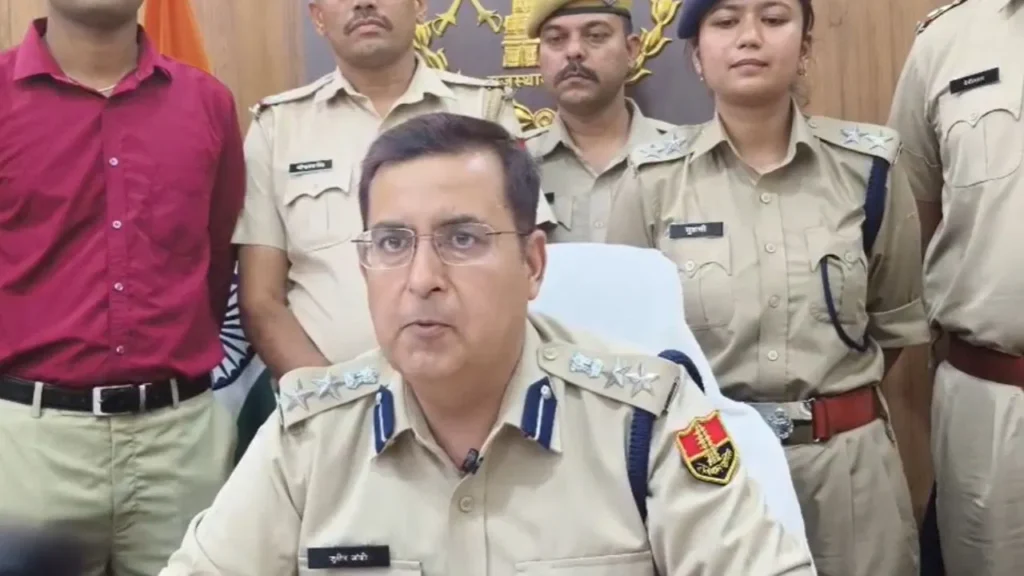 Crime News: कर्ज ने बनाया ‘गैंगस्टर’! सरकारी मास्टर जी ने व्यापारियों से मांगी 1.40 करोड़ की फिरौती, पुलिस ने दबोचा