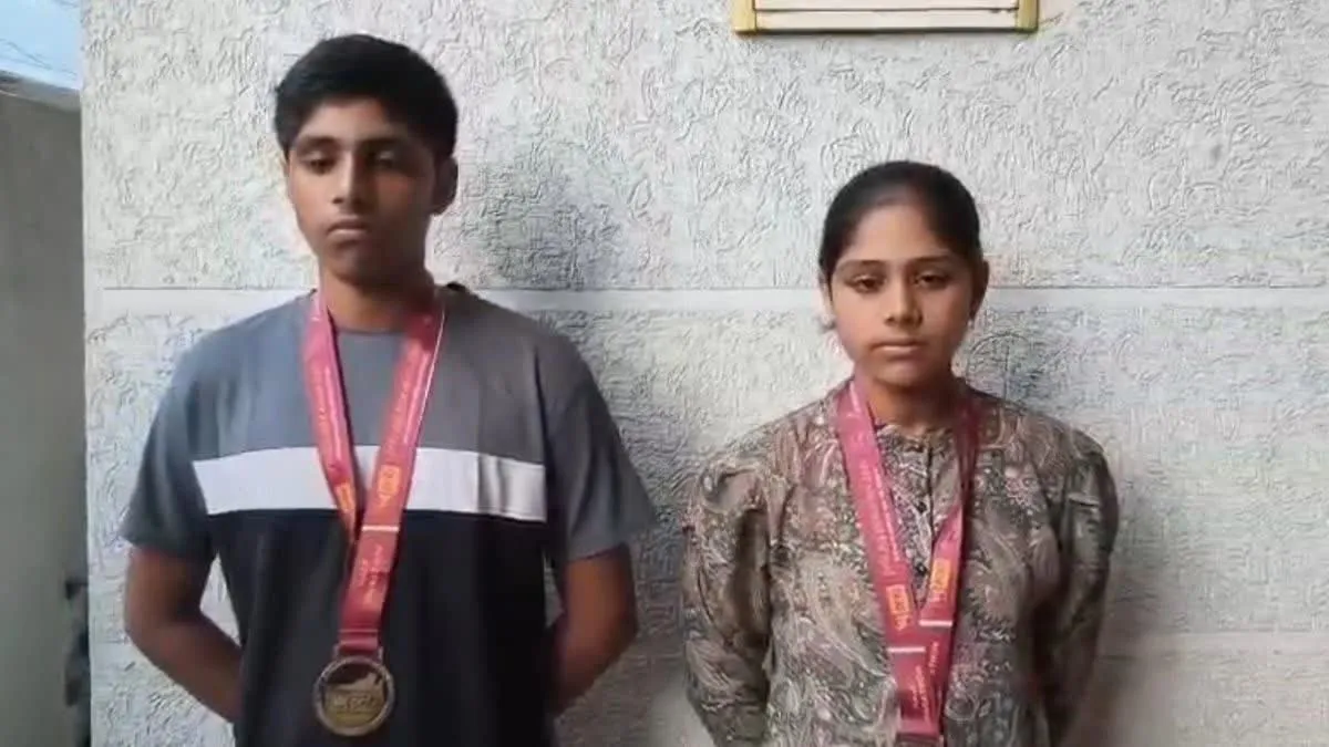 Bhiwani News: दिल्ली और गुरुग्राम में भिवानी के धावकों का जलवा, शानदार प्रदर्शन कर लौटे खिलाड़ियों का जोरदार स्वागत