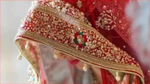 Viral Wedding Drama: मेहंदी की रात दूल्हे की खुली पोल! एक ही मोहल्ले में रहती थीं गर्लफ्रेंड और दुल्हन, मच गया बवाल