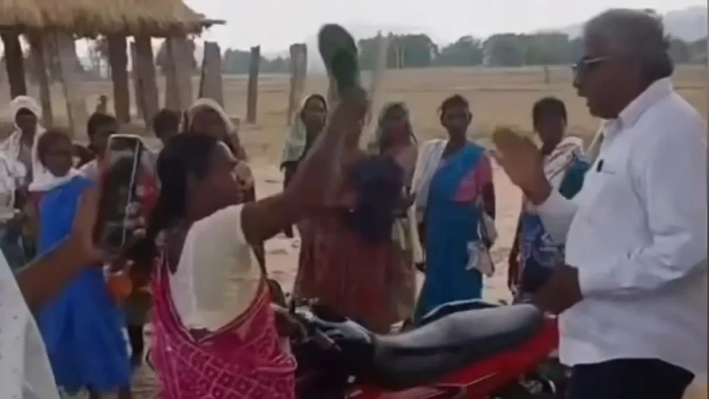 Land Dispute: जमीन सीमांकन के दौरान अंचल टीम पर हमला; महिलाओं ने कर्मियों को पीटा, काम रोककर भागे अधिकारी